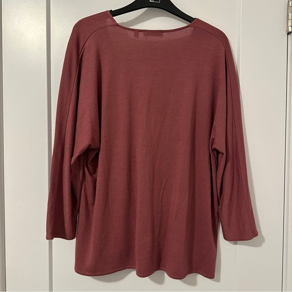 Wilfred Free Aritzia Raspberry Maroon Long Sleeve Flowy Top Size Small Women’s - Picture 4 of 8
